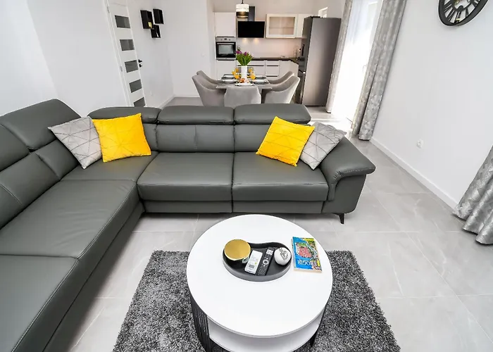 Silver Shine * Трогир